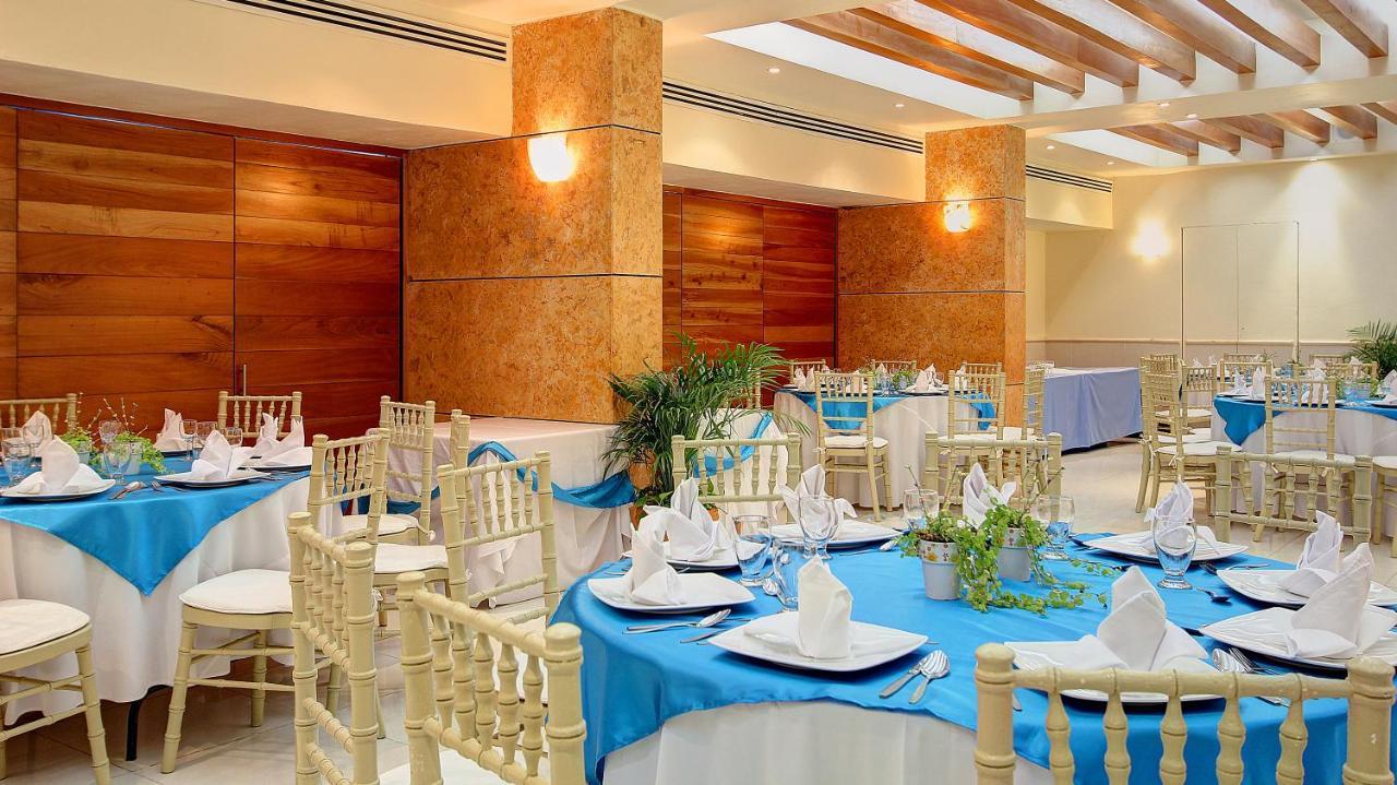 Fiesta Inn Villahermosa Cencali Exterior photo